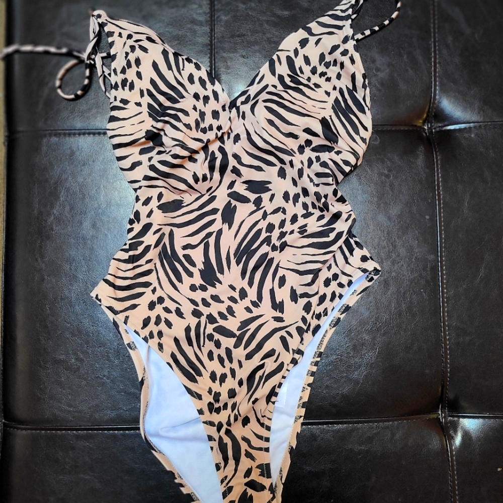 Sexy tiger print one piece